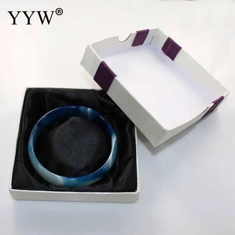Hot Selling 24PCs/Lot Square Cardboard Bracelet Box With Ribbon Bowknot Graceful Bangle Jewelry Box Gift Package
Hot Selling 24PCs/Lot Square Cardboard Bracelet Box With Ribbon Bowknot Graceful Bangle Jewelry Box Gift Package