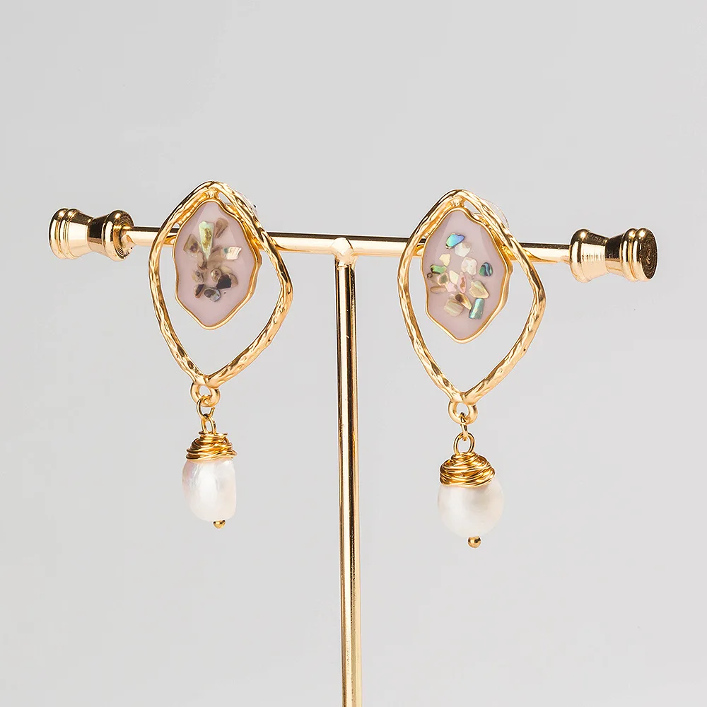 Fashion Freshwater Pearl Shell Drop Dangle Earrings Geometric Natural Stone Crystal Stud Earring for Women Girls Boho Jewelry
Fashion Freshwater Pearl Shell Drop Dangle Earrings Geometric Natural Stone Crystal Stud Earring for Women Girls Boho Jewelry