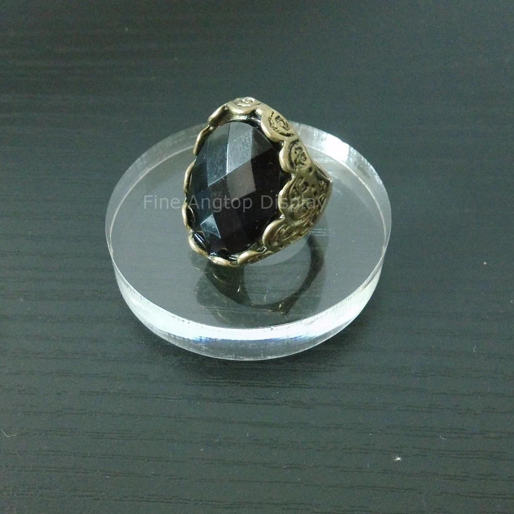 Fashion Popular Mini Acrylic Round Ring Holder Stand Panel Jewelry Display Shelf
Fashion Popular Mini Acrylic Round Ring Holder Stand Panel Jewelry Display Shelf