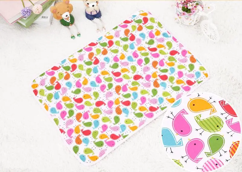 Reusable Baby Diapers Mattress Diapers for Newborns Random Pattern Linens Waterproof Sheet Changing Mat Changing Pads Covers
Reusable Baby Diapers Mattress Diapers for Newborns Random Pattern Linens Waterproof Sheet Changing Mat Changing Pads Covers