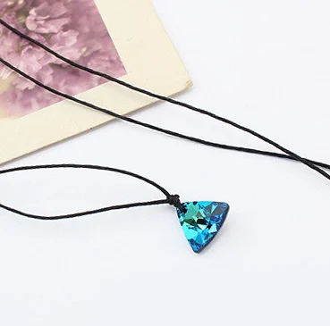 Classic Design Fashion Crystals From Swarovski Pendant Necklace Women Necklaces Rope Triangle Gifts For Party Female Top Quality
Classic Design Fashion Crystals From Swarovski Pendant Necklace Women Necklaces Rope Triangle Gifts For Party Female Top Quality