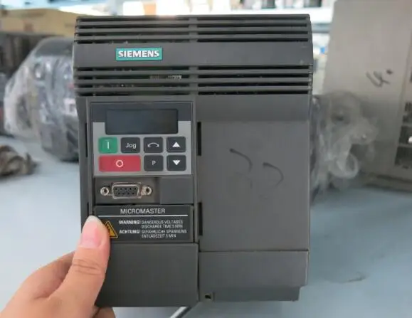 Inverter 6SE9216-8CB40 220V 1500W 1.5KW , Used, 90% appearance new good working condiiton , 3 months warranty , in stock
Inverter 6SE9216-8CB40 220V 1500W 1.5KW , Used, 90% appearance new good working condiiton , 3 months warranty , in stock