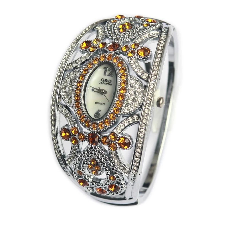 G&D New Luxury Brand Women Watches Silver Bracelet Watches Ladies Quartz Wristwatches Crystal Jewelry Gift relogio feminino Hour
G&D New Luxury Brand Women Watches Silver Bracelet Watches Ladies Quartz Wristwatches Crystal Jewelry Gift relogio feminino Hour