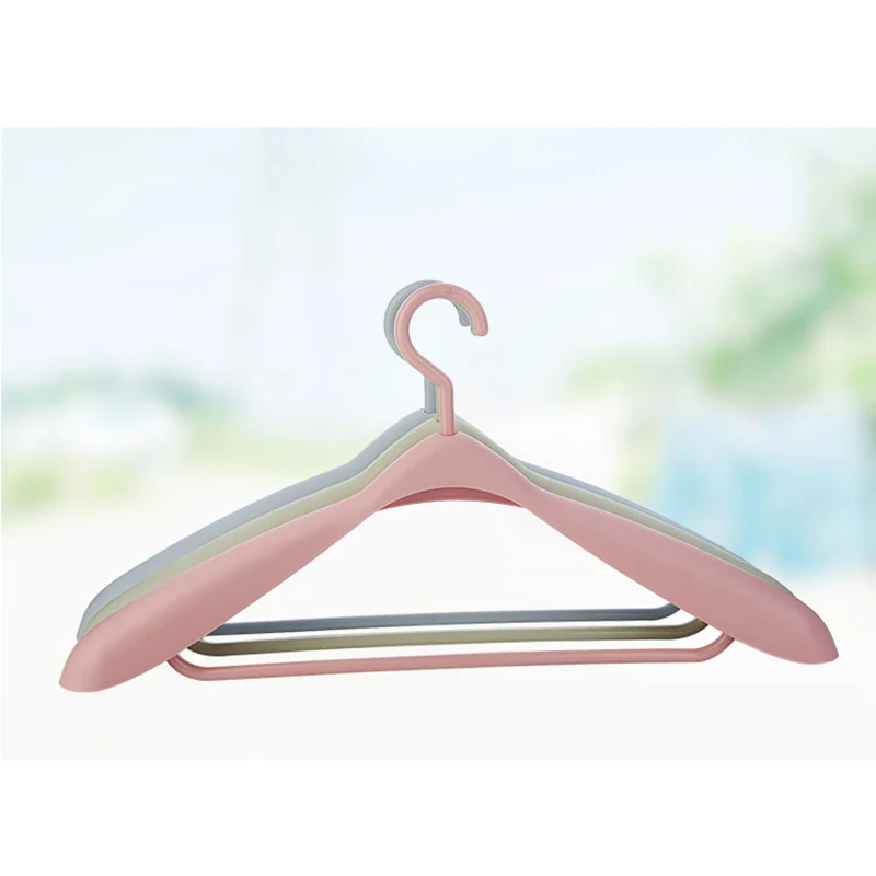 Plastic Clothes Hanger Antiskid 360 Degree Rotatable Seamless Non-slip Drying Rack Thick Wide Coat Suit Underwear Adult Hangers
Plastic Clothes Hanger Antiskid 360 Degree Rotatable Seamless Non-slip Drying Rack Thick Wide Coat Suit Underwear Adult Hangers