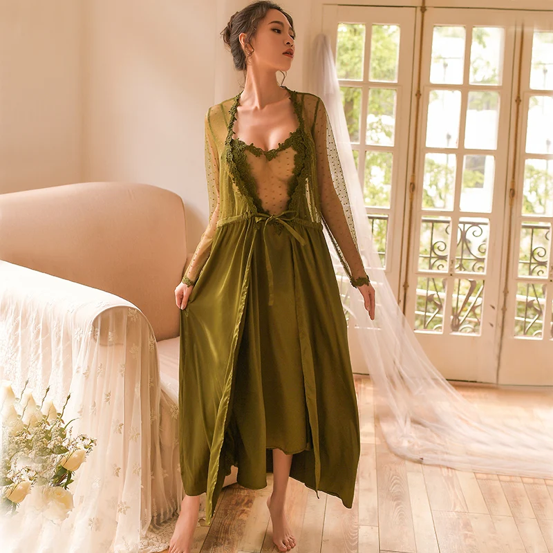 Yhotmeng2019 new sexy summer female perspective Slim beauty back nightdress sexy long pink thin V-neck strap nightdress
Yhotmeng2019 new sexy summer female perspective Slim beauty back nightdress sexy long pink thin V-neck strap nightdress