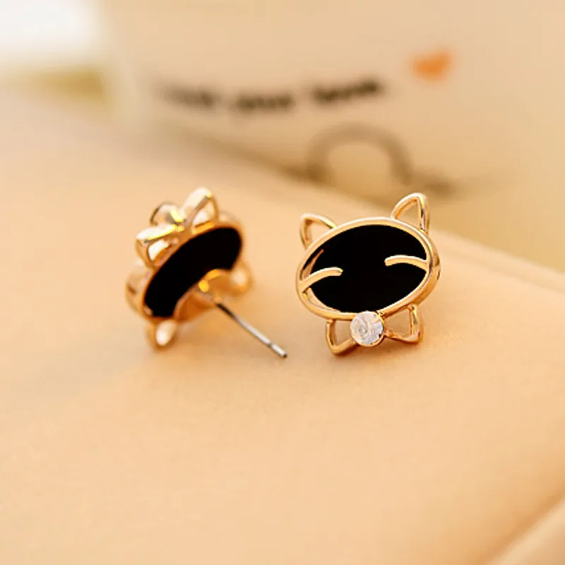 Attractive cat earrings 2020 Fashion Beautiful 1Pair black earrings Smile Cat High-Grade Fine Stud Earrings
Attractive cat earrings 2020 Fashion Beautiful 1Pair black earrings Smile Cat High-Grade Fine Stud Earrings