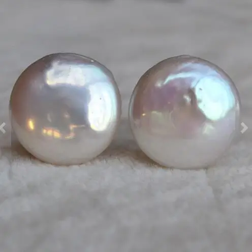 Perfect Pearl Jewelry 13-14MM White Color Coin Shape Real Freshwater Pearl Earrings 925 silver & 14K/20
Perfect Pearl Jewelry 13-14MM White Color Coin Shape Real Freshwater Pearl Earrings 925 silver & 14K/20