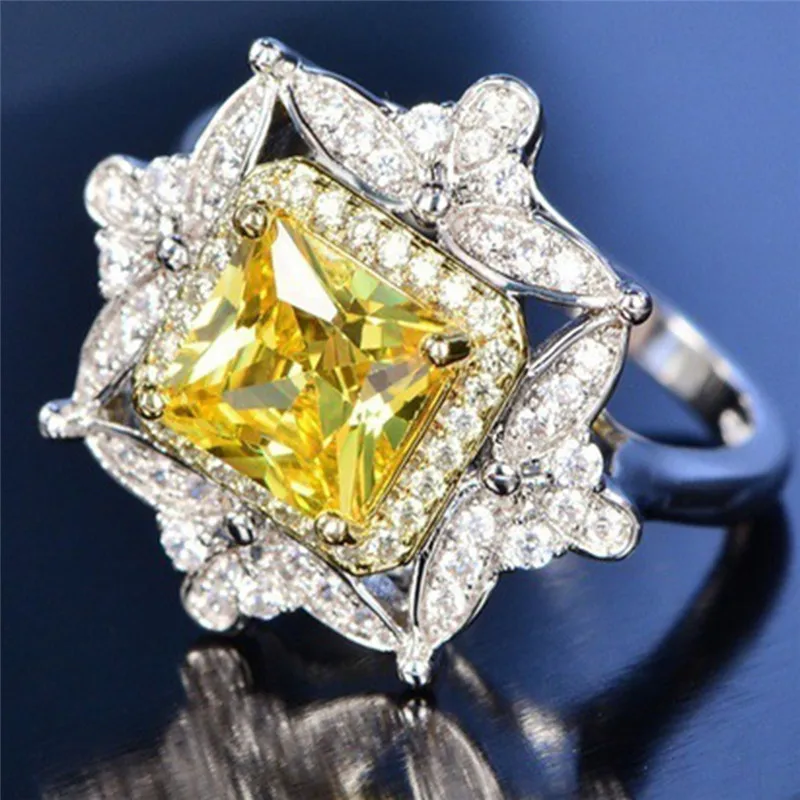 PINKSEE New Women Geometric Wedding Rings Shining Crystal Charming Rings Female Wedding Engagement Jewelry Accessories
PINKSEE New Women Geometric Wedding Rings Shining Crystal Charming Rings Female Wedding Engagement Jewelry Accessories