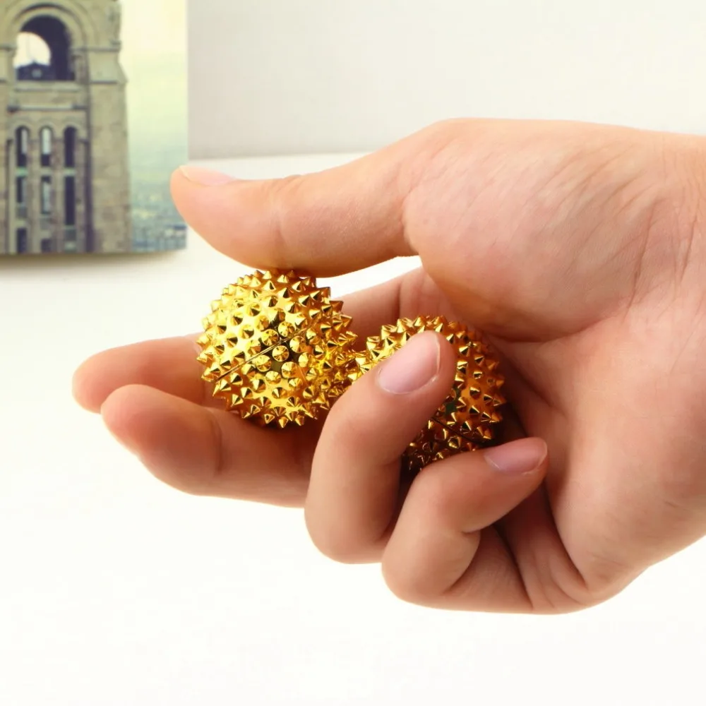 A Pair Of Magnetic Hand Palm Acupuncture Ball Needle Massage Hot Selling Hand Pain Relief Massager Health Care Equippment Gold
A Pair Of Magnetic Hand Palm Acupuncture Ball Needle Massage Hot Selling Hand Pain Relief Massager Health Care Equippment Gold