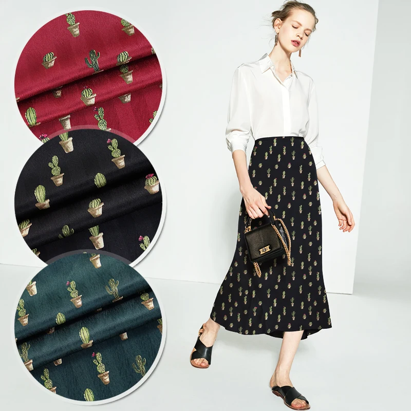 108CM Wide 19MM Cactus Jacquard Stretch Dark Green Black Red Silk Fabric Good for Summer Dress Skirt Shirt Pants JH108
108CM Wide 19MM Cactus Jacquard Stretch Dark Green Black Red Silk Fabric Good for Summer Dress Skirt Shirt Pants JH108