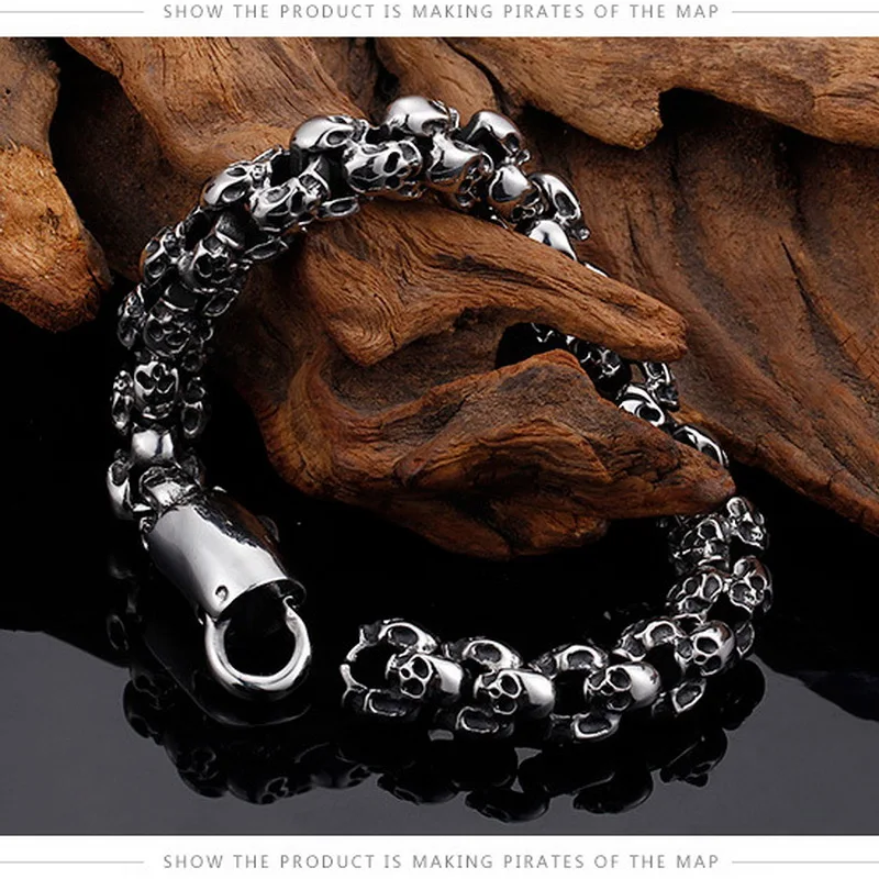 Fashion domineering stainless steel skeleton head Bracelet trend personality bracelet bracelet S158
Fashion domineering stainless steel skeleton head Bracelet trend personality bracelet bracelet S158