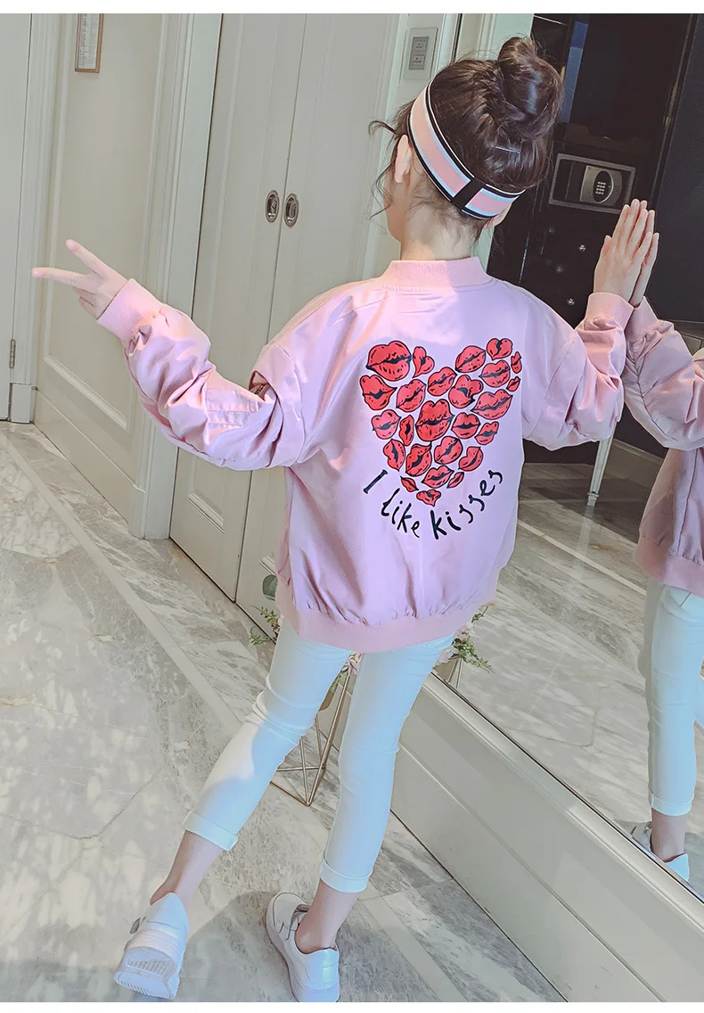 2019 Pink&White Spring Autumn Toddler Baby Girls Jacket Fashion Lips Printing Coat Simple Zipper Outerwear Coats Kids Clothes
2019 Pink&White Spring Autumn Toddler Baby Girls Jacket Fashion Lips Printing Coat Simple Zipper Outerwear Coats Kids Clothes