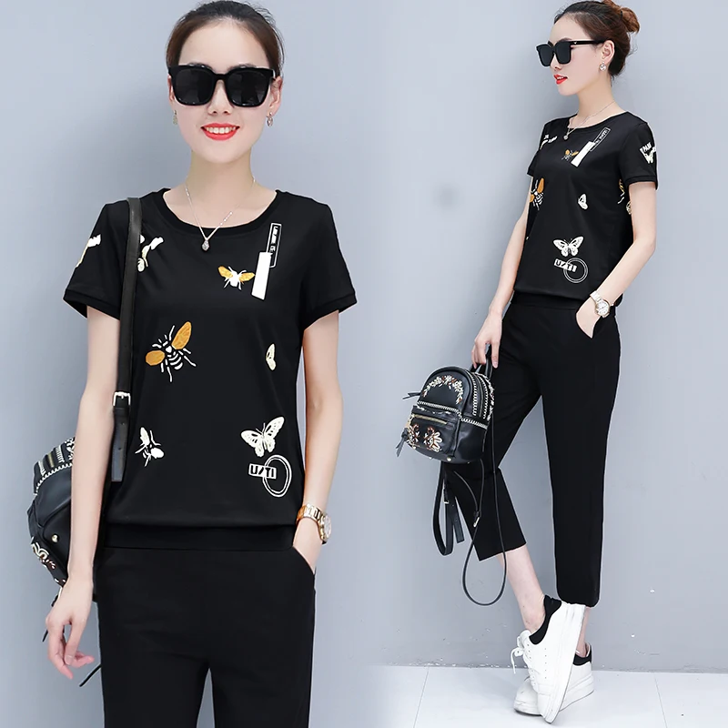 New summer suits korean fashion two-piece sweatshirt capris pants, leisure o neck short sleeve top pullover hoodie trousers kit
New summer suits korean fashion two-piece sweatshirt capris pants, leisure o neck short sleeve top pullover hoodie trousers kit