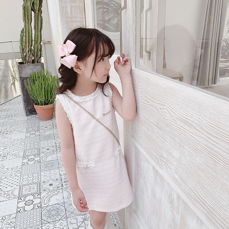 Autumn New Arrive Light Pink Fashion 2 Piece sets Sleeveless Dress + Long Sleeve Jacket girls clothing set
Autumn New Arrive Light Pink Fashion 2 Piece sets Sleeveless Dress + Long Sleeve Jacket girls clothing set