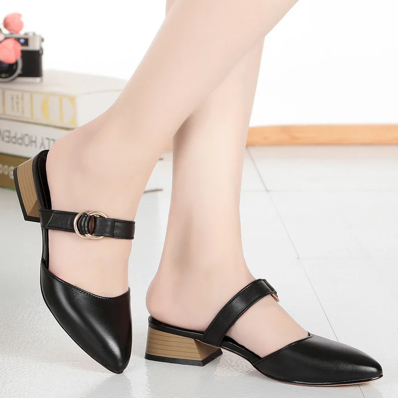 Most Trendy 2019 New Summer Pointed Real Leather Slipper Women Sandals Large Size Thick Heel Shoes Woman Fashion Casual Sandals
Most Trendy 2019 New Summer Pointed Real Leather Slipper Women Sandals Large Size Thick Heel Shoes Woman Fashion Casual Sandals