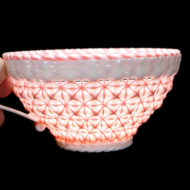 High-grade pure hand-woven jade white porcelain Cup and saucer set Exquisite ceraimc coffee cup with spoon Gift box package
High-grade pure hand-woven jade white porcelain Cup and saucer set Exquisite ceraimc coffee cup with spoon Gift box package