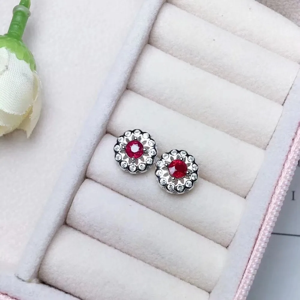 Natural ruby stud earring Free shipping Original real ruby 925 sterling silver Ruby Earring
Natural ruby stud earring Free shipping Original real ruby 925 sterling silver Ruby Earring