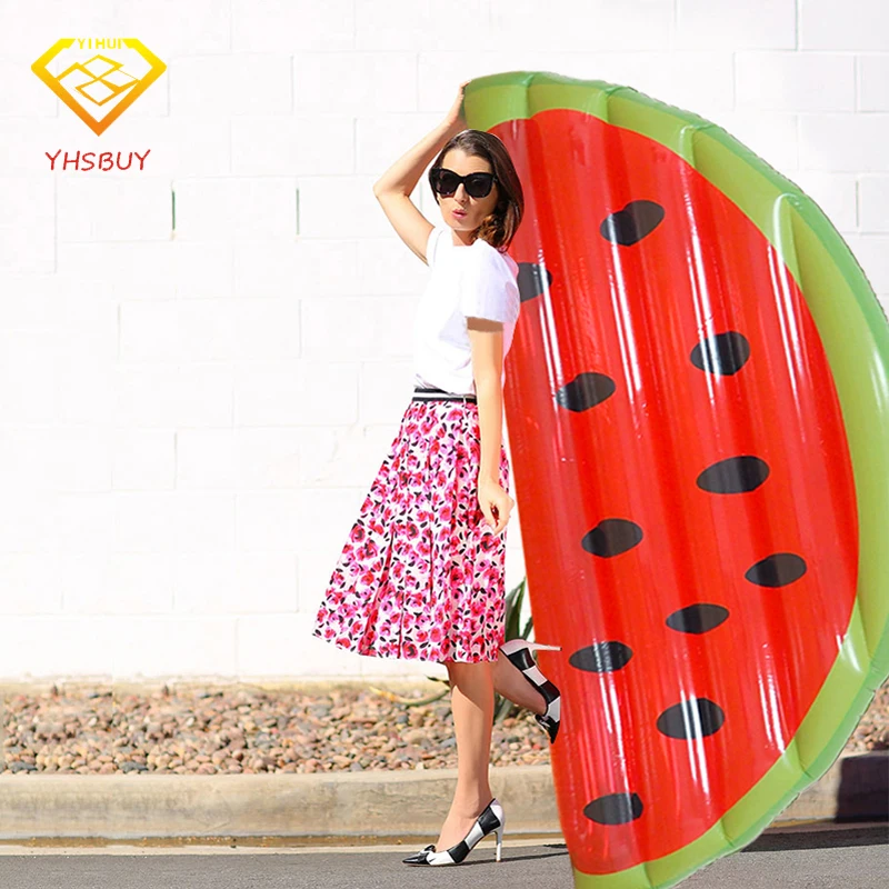 Гигантский надувной бассейн в виде полуарбуза, плавающий остров для взрослых и детей, надувной матрас, водная игрушка
Гигантский надувной бассейн в виде полуарбуза, плавающий остров для взрослых и детей, надувной матрас, водная игрушка