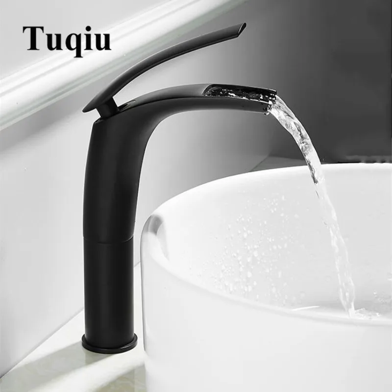 NEW Bathroom Basin Faucet White and Black Baking Solid Brass Specail Sink Mixer Tap Hot & Cold Waterfall Basin Faucet Free
NEW Bathroom Basin Faucet White and Black Baking Solid Brass Specail Sink Mixer Tap Hot & Cold Waterfall Basin Faucet Free