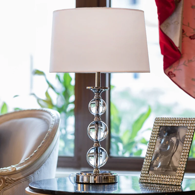 Table Lamp Luxurious Bedside Lamps for Bedroom Living Room Decoration Night Light Indoor Lighting Fixture Home Decoration Design
Table Lamp Luxurious Bedside Lamps for Bedroom Living Room Decoration Night Light Indoor Lighting Fixture Home Decoration Design