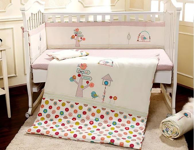 Discount! 7pcs Embroidered Cot Baby bedding set flowers Crib bedding set cotton ,(2bumper+duvet+sheet+pillow)
Discount! 7pcs Embroidered Cot Baby bedding set flowers Crib bedding set cotton ,(2bumper+duvet+sheet+pillow)