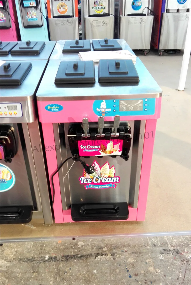 Аппарат для производства мягкого мороженого розового цвета Sorbet Sherpa цифровая