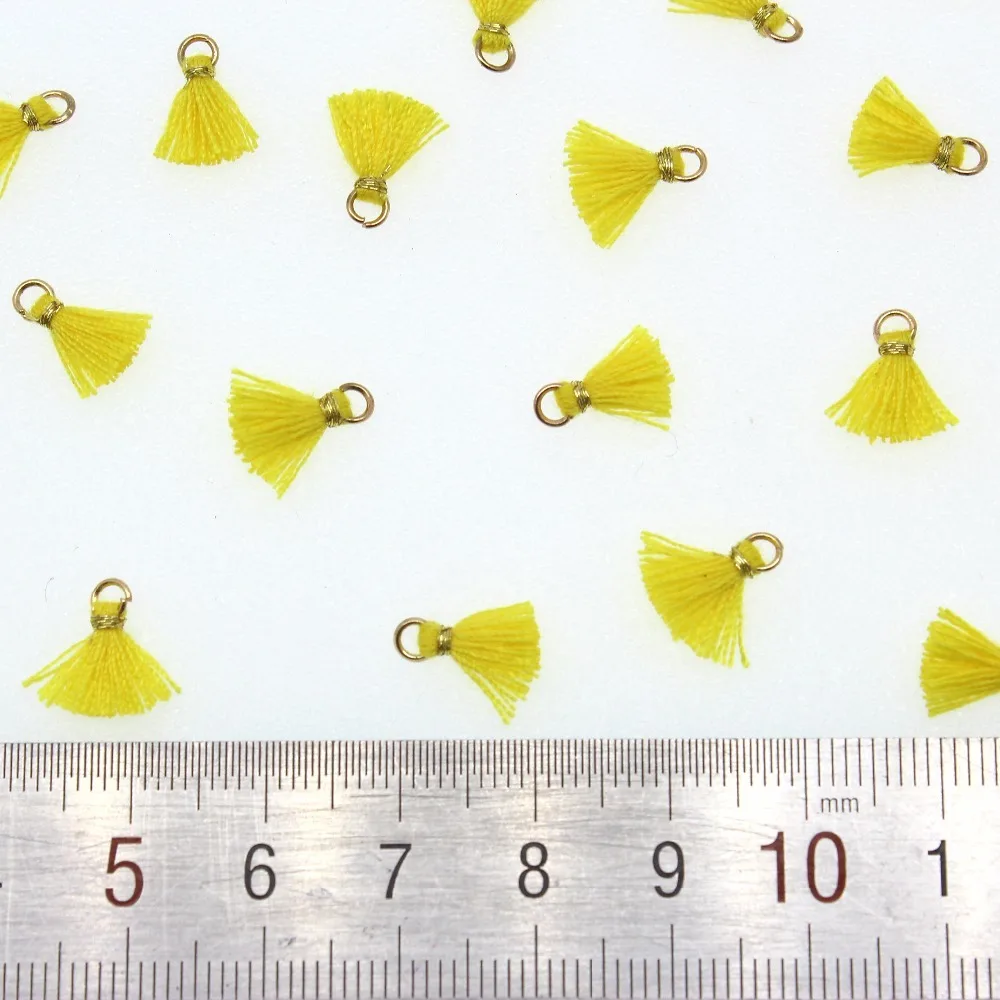 30pcs 1cm Super Tiny Tassels DIY Jewelry Accessories Mini Yellow Cotton Tassel with loop 10mm Handicraft Supplies
30pcs 1cm Super Tiny Tassels DIY Jewelry Accessories Mini Yellow Cotton Tassel with loop 10mm Handicraft Supplies