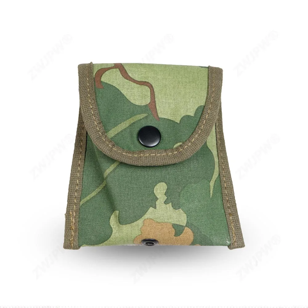 Vietnam war Korean war us M1961 and M1956 Mitchell camouflage needle bag pocket watch bag first aid bag
Vietnam war Korean war us M1961 and M1956 Mitchell camouflage needle bag pocket watch bag first aid bag