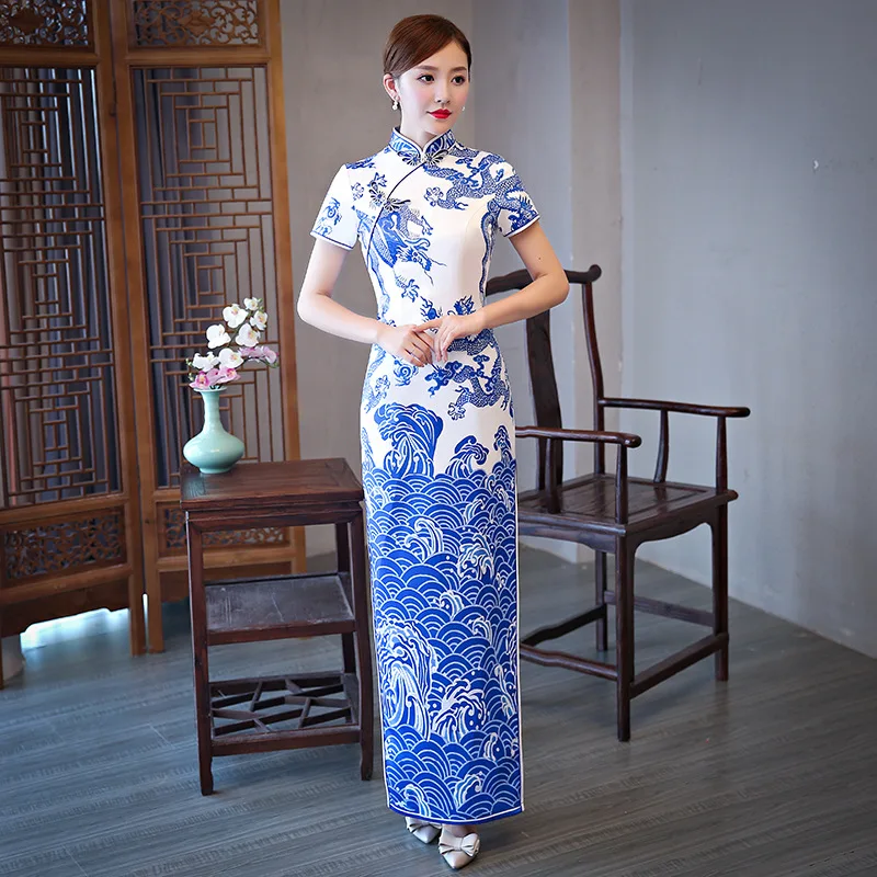 New Blue Print Floral Sexy Female Slim Cheongsam Chinese Style Long Qipao Oversize 3XL 4XL 5XL Vintage Evening Party Dress
New Blue Print Floral Sexy Female Slim Cheongsam Chinese Style Long Qipao Oversize 3XL 4XL 5XL Vintage Evening Party Dress