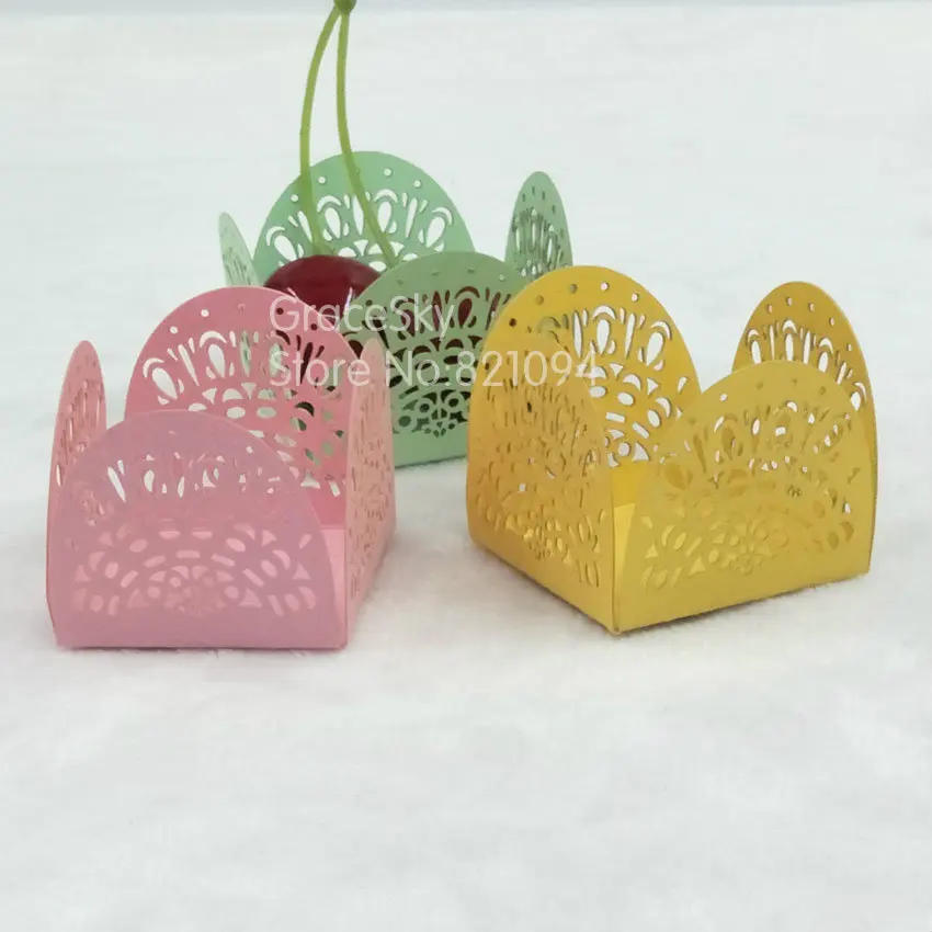 Chocolate Candy Cake wrappers packaging decoration,50pcs/lot Gold lace wrapper,candy holder,caixa de chocolate,wedding supplies
Chocolate Candy Cake wrappers packaging decoration,50pcs/lot Gold lace wrapper,candy holder,caixa de chocolate,wedding supplies