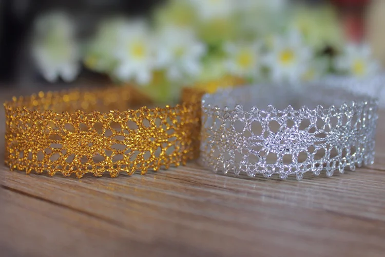 2017METALLIC YARN Lace Ribbons Embroidered Lace Trim African Lace Fabric for Patchwork Costura Wedding Decoration HandMade tissu
2017METALLIC YARN Lace Ribbons Embroidered Lace Trim African Lace Fabric for Patchwork Costura Wedding Decoration HandMade tissu
