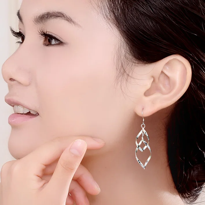 Fashion new S925 silver earrings long Tassel earrings Korean version simple ear accessories women jewelry HY235
Fashion new S925 silver earrings long Tassel earrings Korean version simple ear accessories women jewelry HY235