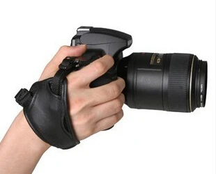 Universal Camera Wrist Strap Hand Grip for A3000 A3500 A58 A65 A7S A77 A99 A350 A550 A580 K-30 K-50 K-500 Kx K-r K-3 K-5 II K7
Universal Camera Wrist Strap Hand Grip for A3000 A3500 A58 A65 A7S A77 A99 A350 A550 A580 K-30 K-50 K-500 Kx K-r K-3 K-5 II K7