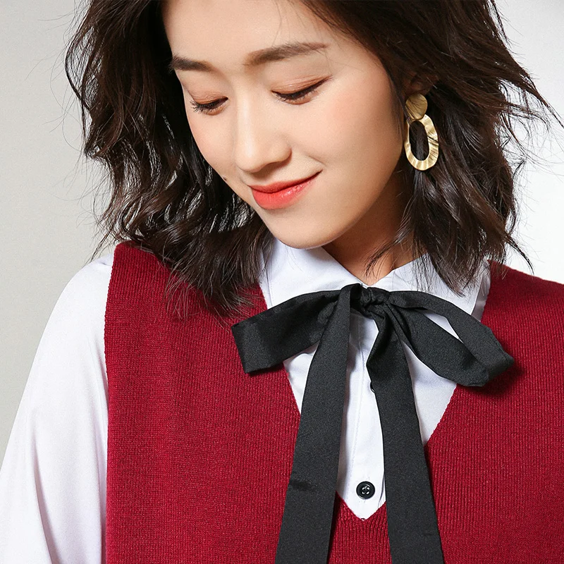 new sweater vest women fine wool material sleeveless sweater V collar pullover female fashion vest sweaters
new sweater vest women fine wool material sleeveless sweater V collar pullover female fashion vest sweaters