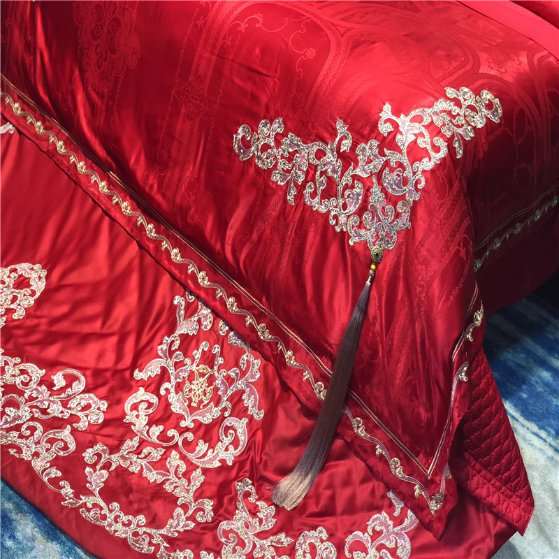 4Pcs Whole cotton gules embroidery wedding luxury royal Bedding set queen king size Bedspread set Duvet cover bedroom set
4Pcs Whole cotton gules embroidery wedding luxury royal Bedding set queen king size Bedspread set Duvet cover bedroom set