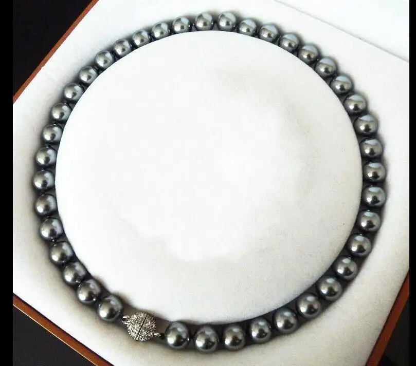 Gift word Free shipping Free Shipping AAA+ 10MM Dark gray SOUTH SEA SHELL PEARL NECKLACE 18inch real Women Fine for lady
Gift word Free shipping Free Shipping AAA+ 10MM Dark gray SOUTH SEA SHELL PEARL NECKLACE 18inch real Women Fine for lady