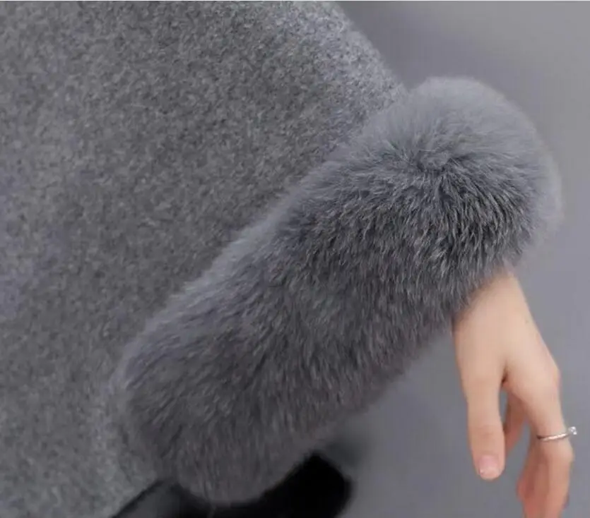 2019 New women's cloak coat wool fashion tops long woolen fur collar fur cuffs clothes spring autumn high quality outerwear
2019 New women's cloak coat wool fashion tops long woolen fur collar fur cuffs clothes spring autumn high quality outerwear