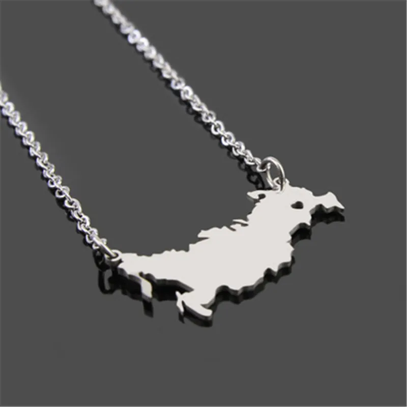 Stainless Steel Russian Federation necklace Russia Map necklace for women geometric Heart pendant necklace custom jewelery gift
Stainless Steel Russian Federation necklace Russia Map necklace for women geometric Heart pendant necklace custom jewelery gift