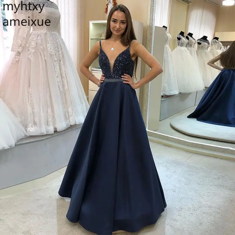 2021 A-line Long Prom Dresses V-neck Sleeveless Black Custom Satin Delicate Beading Formal Party Spaghetti Straps Russia Gowns
2021 A-line Long Prom Dresses V-neck Sleeveless Black Custom Satin Delicate Beading Formal Party Spaghetti Straps Russia Gowns