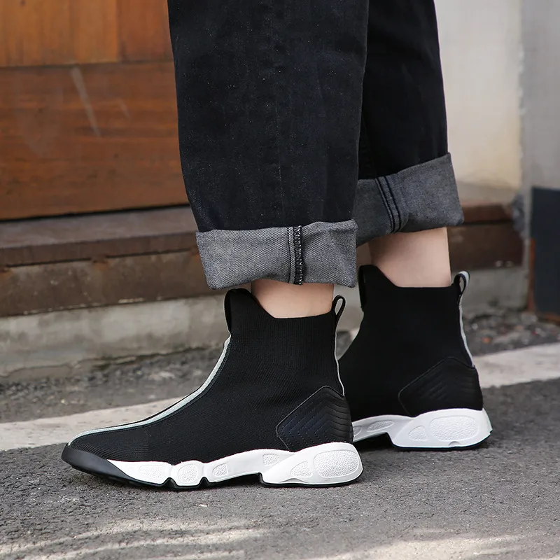 MoonMeek 2020 new autumn winter ankle boots for women round toe slip on ladies boots casual knitting+cow leather boots big size
MoonMeek 2020 new autumn winter ankle boots for women round toe slip on ladies boots casual knitting+cow leather boots big size