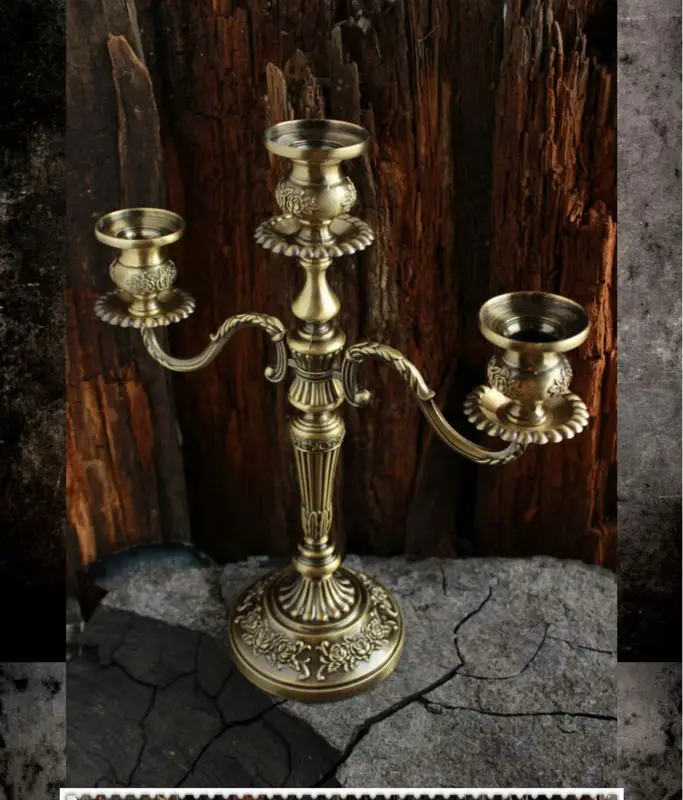 Europe H35cm 3/5arm bronze color candle holder metal candlesticks candle holders for wedding decoration candle stand holder 2012
Europe H35cm 3/5arm bronze color candle holder metal candlesticks candle holders for wedding decoration candle stand holder 2012