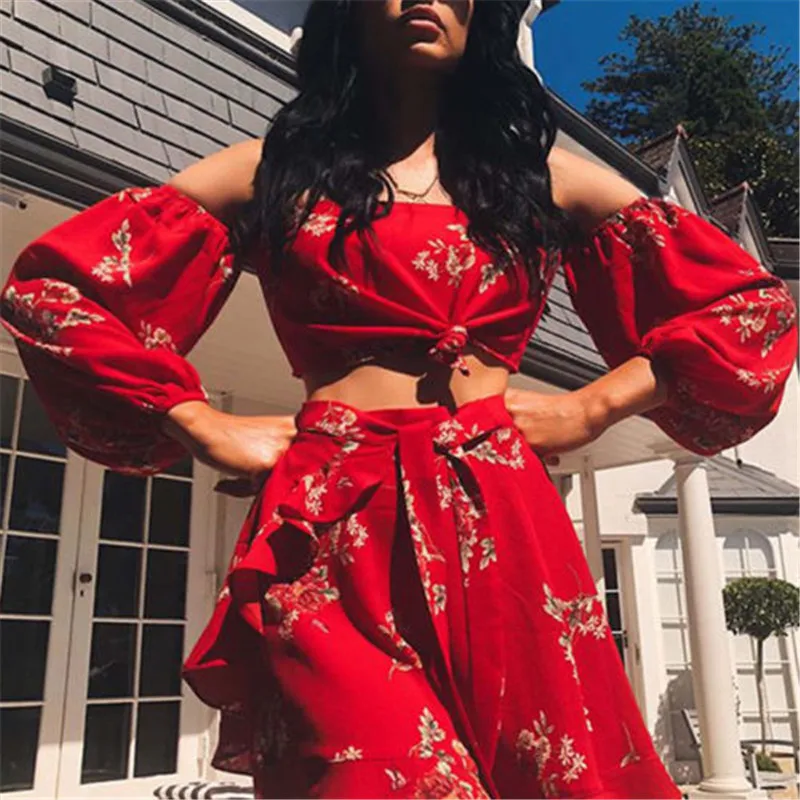 New Women Summer 2Pcs Set Fashion Ladies Floral Chiffon Long Sleeve Crop Top and Skirt Party Women's Beach Summer Clothes Set
New Women Summer 2Pcs Set Fashion Ladies Floral Chiffon Long Sleeve Crop Top and Skirt Party Women's Beach Summer Clothes Set