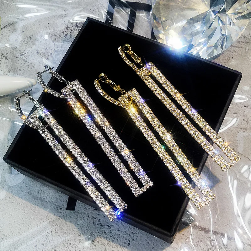 Shiny Crystal Long Simple Design With Hollow Geometric Rectangles,Cup Chain Earrings
Shiny Crystal Long Simple Design With Hollow Geometric Rectangles,Cup Chain Earrings