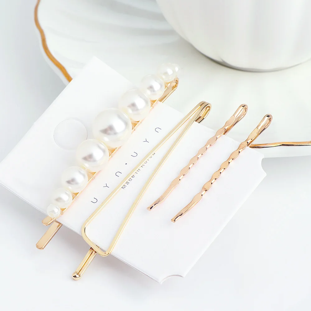 Imitation Pearl Metal Hair Clip New Korea Vintage Hairpins Girls Sweet Bobby Pin Barrette Headdress Beauty Styling Tool Headwear
Imitation Pearl Metal Hair Clip New Korea Vintage Hairpins Girls Sweet Bobby Pin Barrette Headdress Beauty Styling Tool Headwear