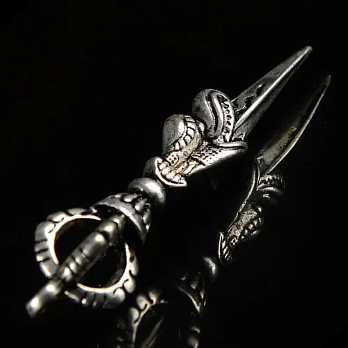 Chinese Tibet Buddhist Vajra-Jue Vajrakila Phurpa Dorje Dragon Amulet Pendant Statue
Chinese Tibet Buddhist Vajra-Jue Vajrakila Phurpa Dorje Dragon Amulet Pendant Statue