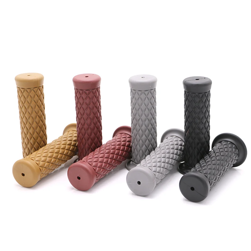 Retro Motorcycle Grips for Cafe Racer Bobber Honda Suzuki Pit Bike Scooter Handle Bar Grip Motor 22mm Motorbike Bars Covers
Retro Motorcycle Grips for Cafe Racer Bobber Honda Suzuki Pit Bike Scooter Handle Bar Grip Motor 22mm Motorbike Bars Covers