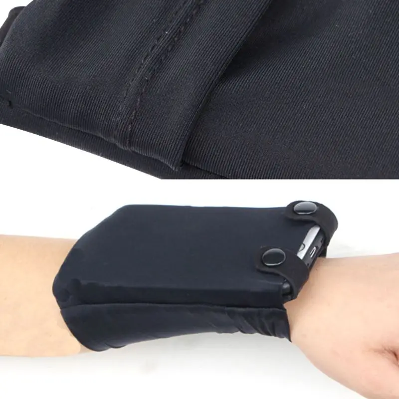 Outdoor Sports Wrist Bag Elastic Close-Fitting 7 Inch Black Solid Color Mini Key Mobile Phone Bag
Outdoor Sports Wrist Bag Elastic Close-Fitting 7 Inch Black Solid Color Mini Key Mobile Phone Bag