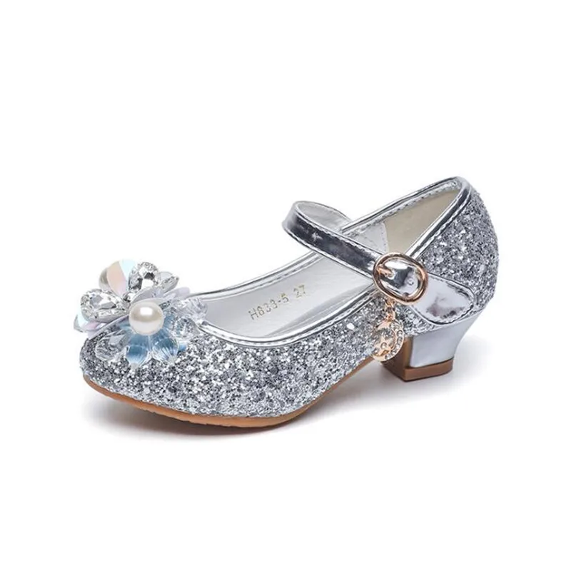 Girls Princess shoes beautiful crystal wedding shoes children's high heels girls princess party dance shoes size 26-38
Girls Princess shoes beautiful crystal wedding shoes children's high heels girls princess party dance shoes size 26-38