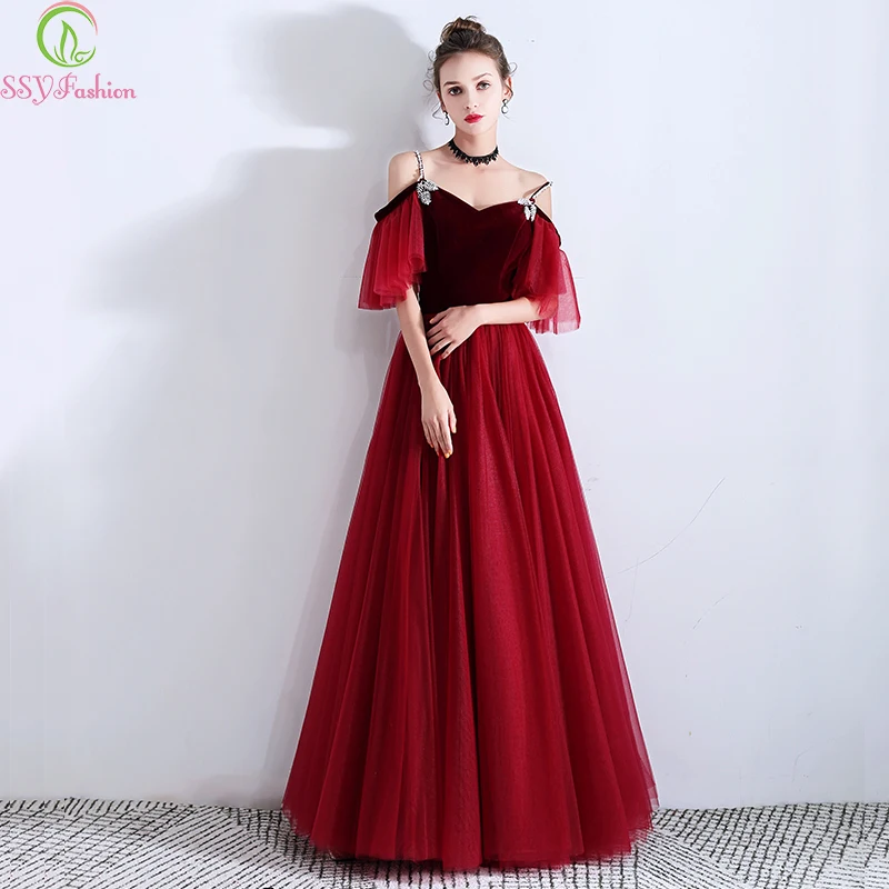 SSYFashion New Banquet Elegant Burgundy Evening Dress Velour with Tulle V-neck Beading Floor-length Formal Gown Vestido De Noche
SSYFashion New Banquet Elegant Burgundy Evening Dress Velour with Tulle V-neck Beading Floor-length Formal Gown Vestido De Noche