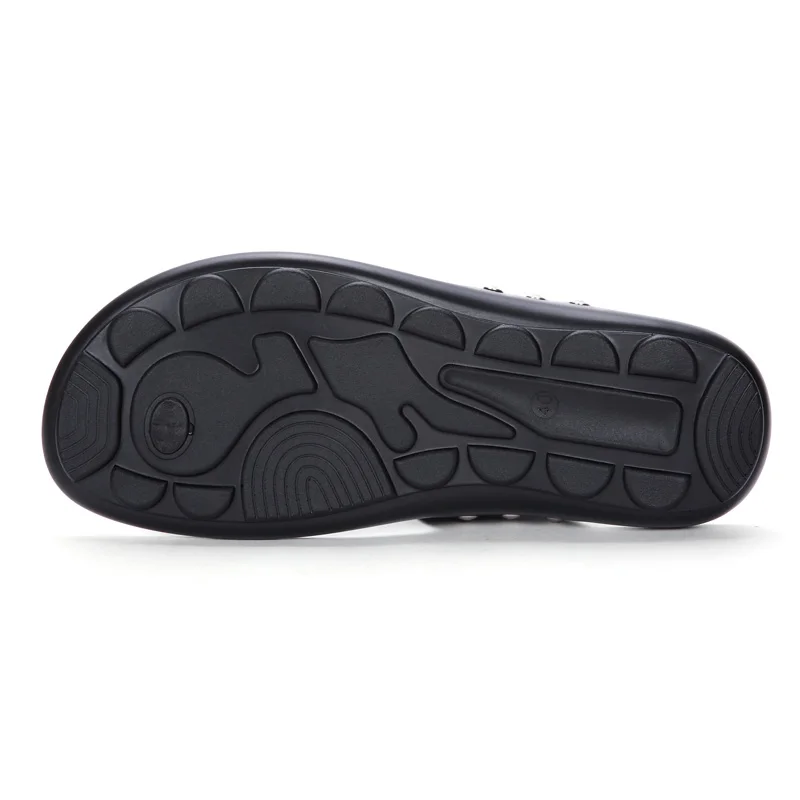 Men Leather Slippers 2019 Summer Breathable Beach Flip Flops Male Sandals Casual Shoes Slides For Men Fashionable Slides Black
Men Leather Slippers 2019 Summer Breathable Beach Flip Flops Male Sandals Casual Shoes Slides For Men Fashionable Slides Black